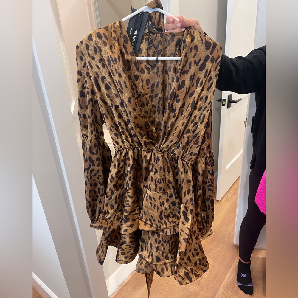 Never worn dress! Tags on